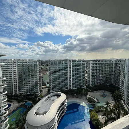 Sanchez Azure Staycation